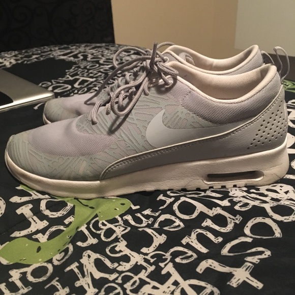 le scarpe nike air max thea poshmark 105 le scarpe nike air max thea poshmark 105